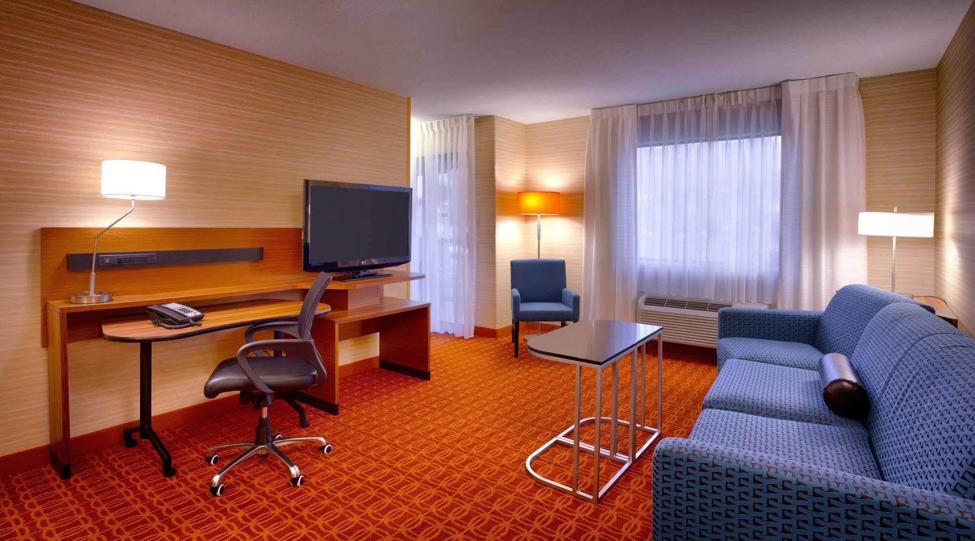 Fairfield Inn & Suites By Marriott Salt Lake City Downtown Exterior photo